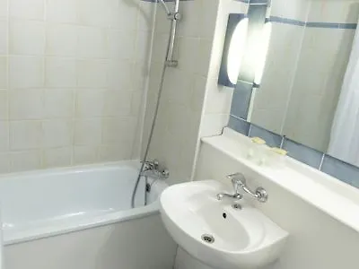 Campanile Hotell 3*