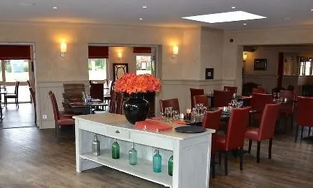 Campanile Hotel 3*