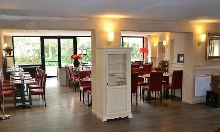 Campanile Hotel 3*