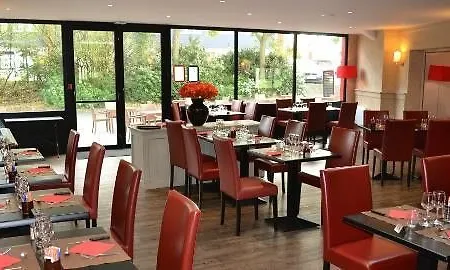 Hotell Campanile Cholet