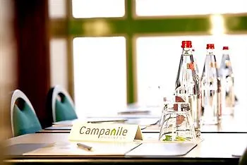 Hotell Campanile Cholet