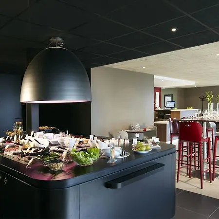 Campanile Hotel Cholet