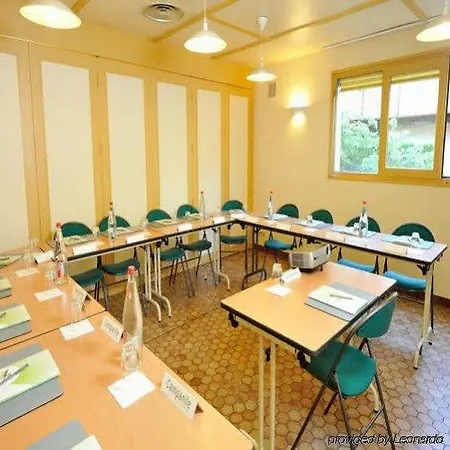 Campanile 3* Cholet