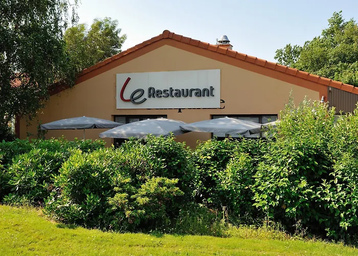 Campanile Hotel Cholet